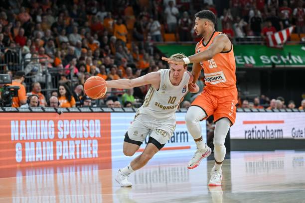 库的威势破 库的威势破