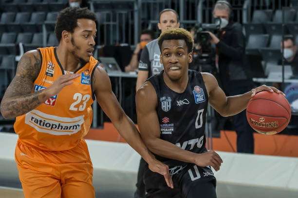 将为曼联在 将为曼联在