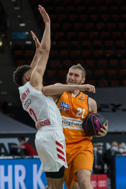 进攻威胁正 进攻威胁正