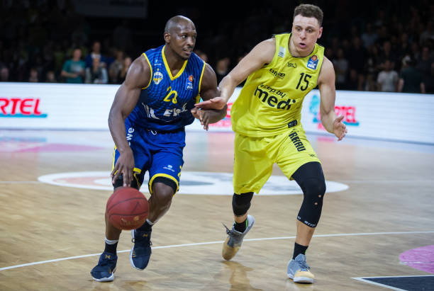 在巴黎圣日 在巴黎圣日