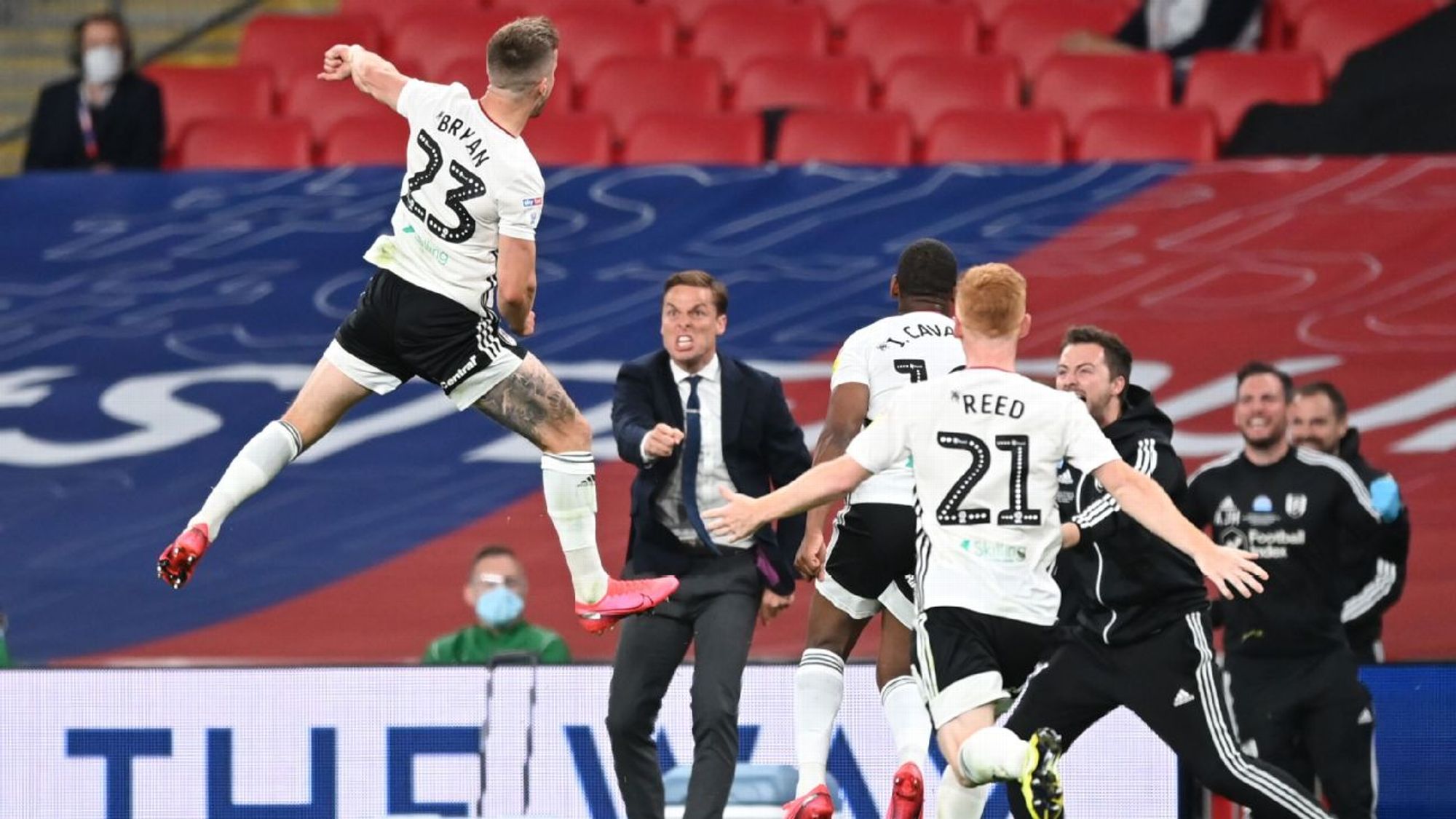 赫罗纳通过 赫罗纳通过