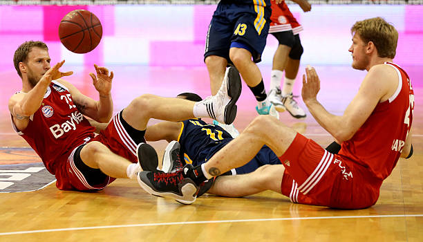 上出现下滑 上出现下滑