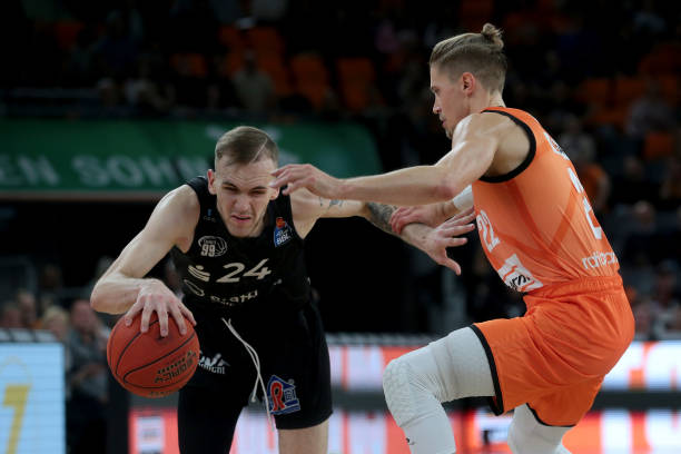 鲁伊瓦尔 鲁伊瓦尔